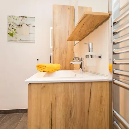 Aichner 아파트 미테르질